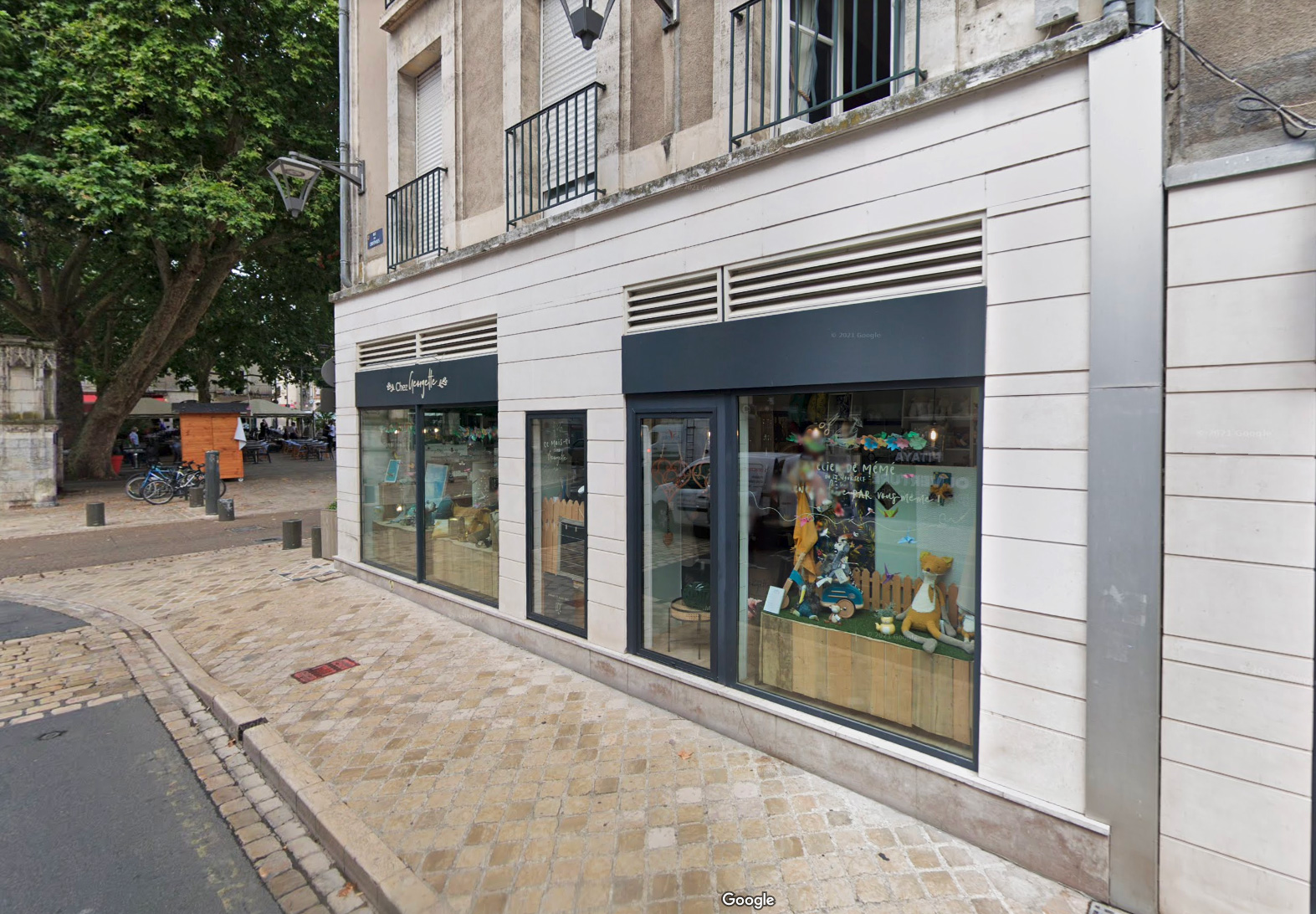Chez Georgette|textebrut